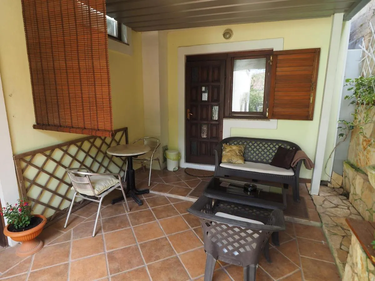 Mini Budget Studio Apartment Pula Croatia